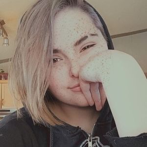 Meet your Posher, Anna-jade